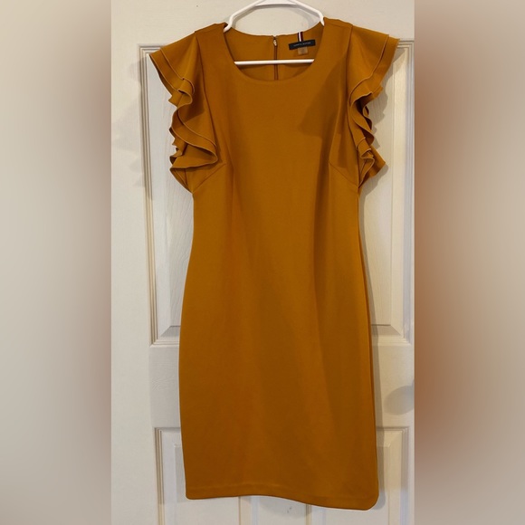 Tommy Hilfiger Dresses & Skirts - Tommy Hilfiger Dress Size 10